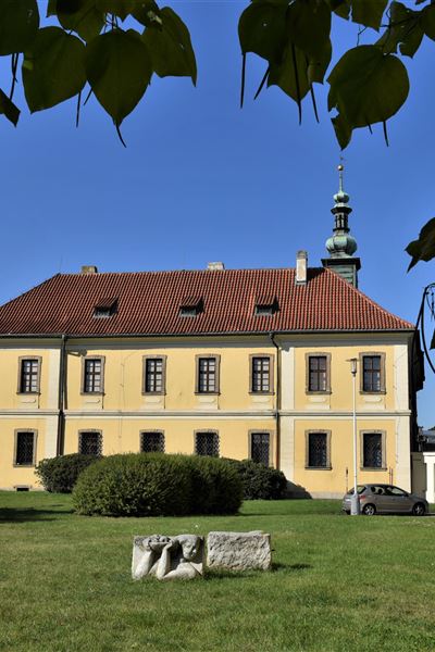 Kladenský zámek - Podkaplí 